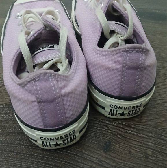 Converse Chuck Taylor All Star Checkered Classic Amythest Sneakers Size 7.5 - Picture 4 of 9